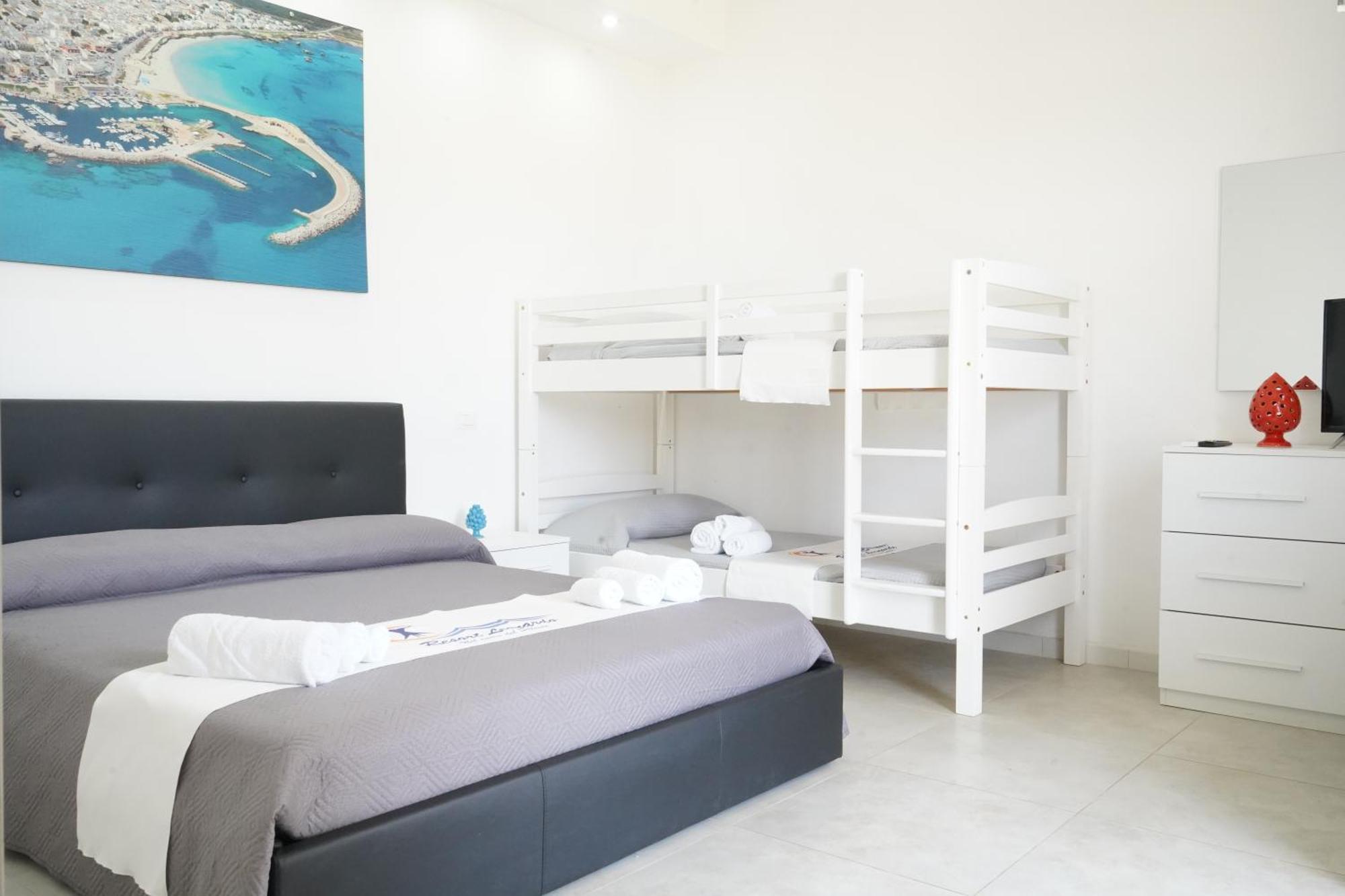 Villa Leonardo San Foca - Room, Pool & Restaurant المظهر الخارجي الصورة